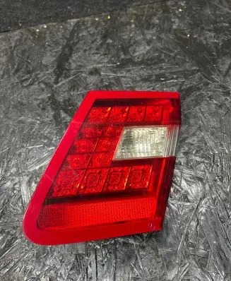 Mercedes-Benz E W212 Tailgate rear/tail lights A2128200864 483502 778008