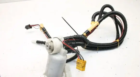 Mercedes-Benz CLC CL203 In-tank fuel pump 0975003052003
