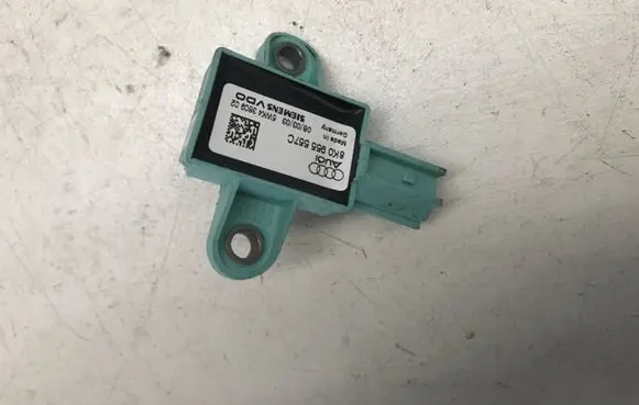 Audi A4 S4 B8 8K Airbag deployment crash/impact sensor 8K0955557C