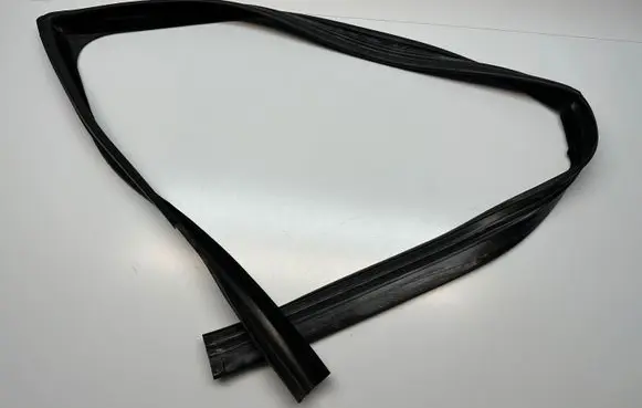 Front door glass trim molding
