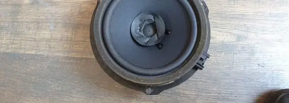 Ford B-MAX High frequency speaker in the rear doors AA6T18808CA