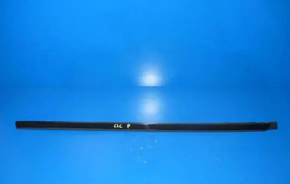 Mercedes-Benz CLC CL203 Windshield trim