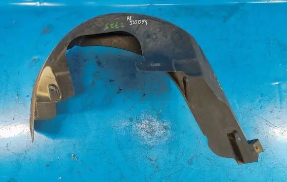 Chrysler 200 Front wheel arch liner splash guards 4389829AH