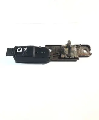 Audi Q7 4L Tailgate lock loop/hook striker 4F9827383 0021769