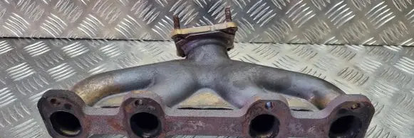 Volkswagen Caddy Exhaust manifold 06G253031A