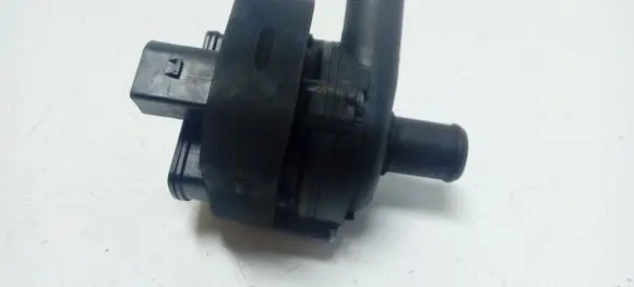Mercedes-Benz ML W164 Electric auxiliary coolant/water pump