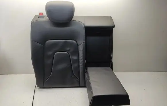 Rear seat