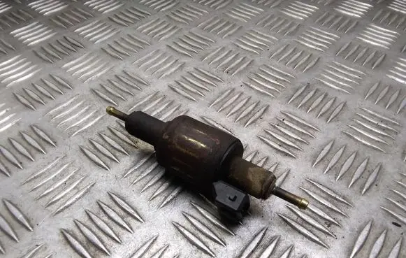 Volkswagen Transporter - Caravelle T5 Webasto auxiliary heater fuel pump 89372A