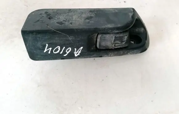 Toyota Urban Cruiser (XP110) Fuel tank opening switch 