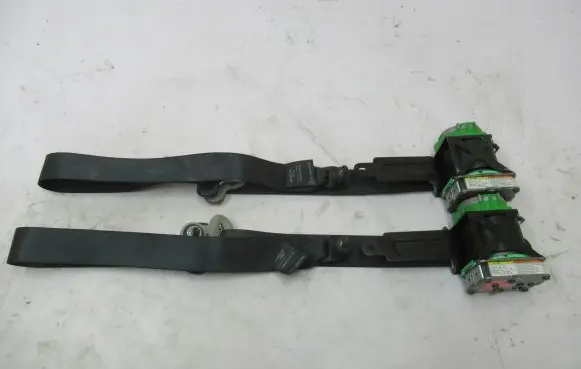 Opel Agila B Front seatbelt 8492051K10