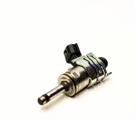 Toyota Camry VIII XV70 Fuel injector 23250F0010