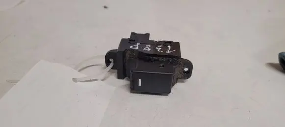 KIA Sorento Electric window control switch