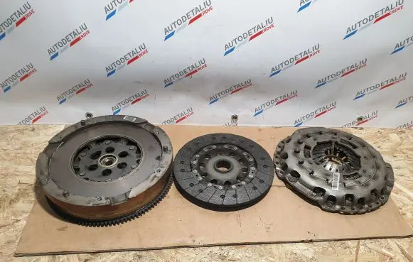 BMW 1 F20 F21 Clutch set kit 7638496 7609947 7609945