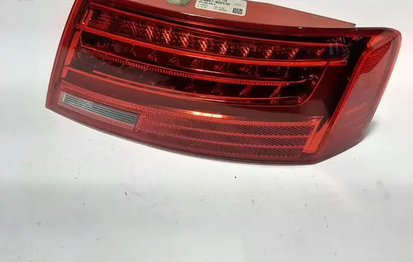 Audi A5 8T 8F Rear/tail lights 8T0945096H