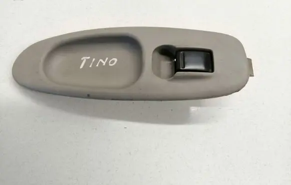 Nissan Almera Tino Electric window control switch 80960