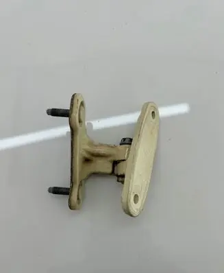 Mercedes-Benz E W212 Front door upper hinge