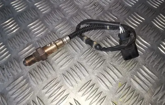 Volkswagen Golf V Lambda probe sensor 0258006593 0258006594 036906262P