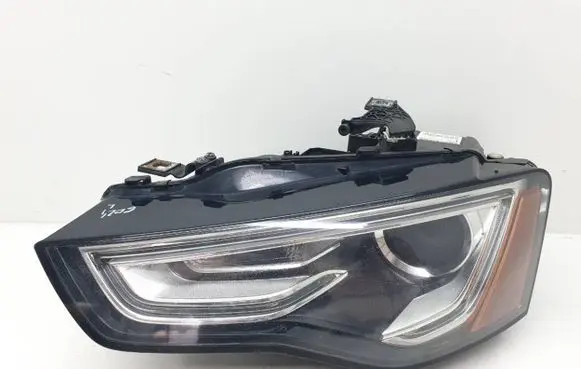 Audi A5 8T 8F Headlight/headlamp 8T0941005E