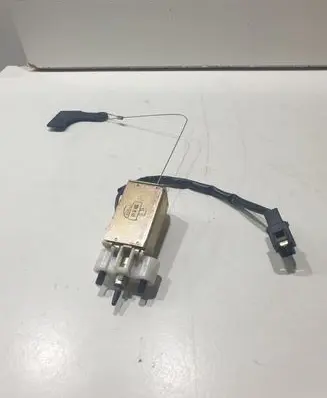 KIA Sorento Fuel cap flap release cable 