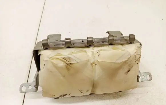 Toyota Corolla Verso AR10 Passenger airbag 
