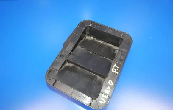 Toyota Verso Quarter panel pressure vent 629400F010