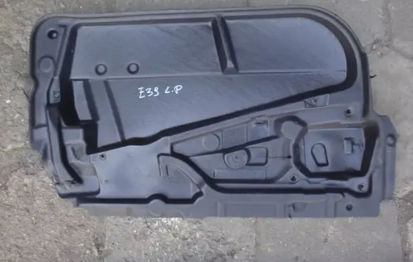 BMW 5 E39 Front door sound insulation 82291621