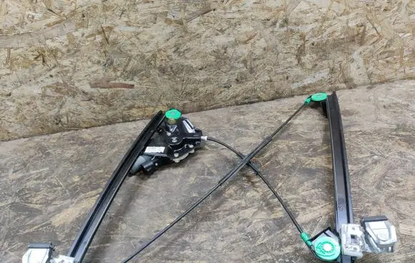 Cadillac SRX Front door window regulator with motor