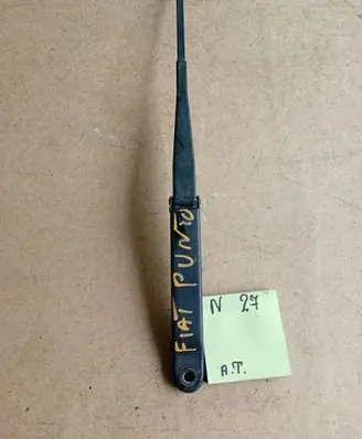 Fiat Punto (188) Front wiper blade arm 358764534