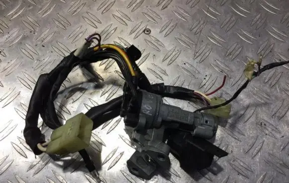 Rover 414 - 416 - 420 Ignition lock contact 1406789
