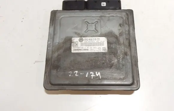 Volkswagen PASSAT B6 Engine control unit/module 03G906018 03G906018CD 22174