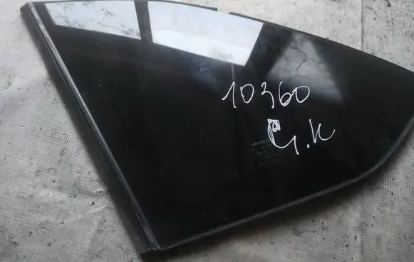 Honda FR-V Rear side window as3