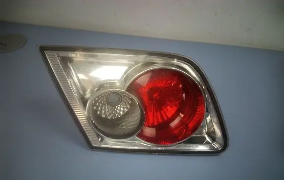 Mazda 6 Tailgate rear/tail lights 22661971