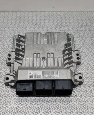 Peugeot 308 Engine control unit/module S180123007A 9678628780 9666681180