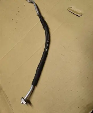 Chrysler PT Cruiser Air conditioning (A/C) pipe/hose 