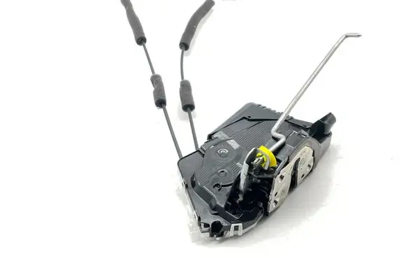 Subaru Crosstrek II Coupe door lock (next to the handle) M5613480