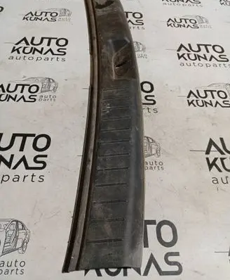 Hyundai Santa Fe Trunk/boot sill cover protection 857702B000