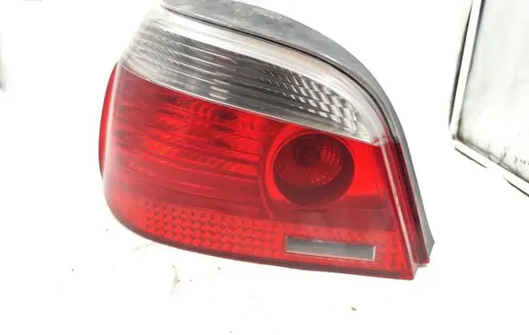 BMW 5 E60 E61 Rear/tail lights 6910767 2VP008679