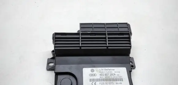 Audi A8 S8 D3 4E Comfort/convenience module 4E0907280A