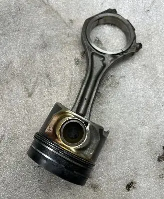 Audi A6 S6 C6 4F Piston 059AA