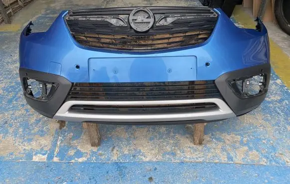 Opel Crossland X Front bumper 39097382