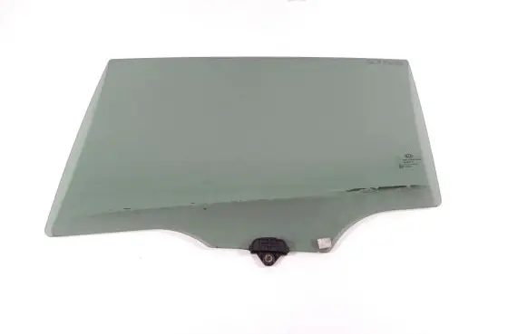 KIA Sportage Rear door window glass 834113U010