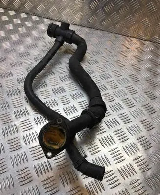 Audi A4 S4 B7 8E 8H Engine coolant pipe/hose 06B121121