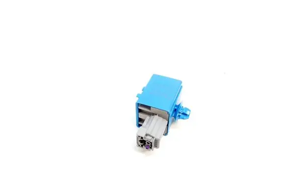 Toyota RAV 4 (XA40) Central locking relay 8974730040