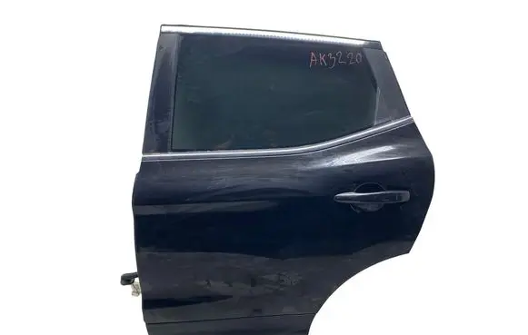 Nissan Qashqai Rear door 123456
