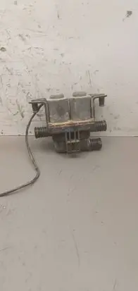Coolant heater control valve