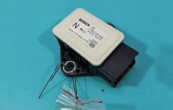 Infiniti FX ESP acceleration yaw rate sensor 0265005806 IMPRK1590188