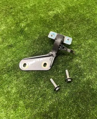 Mercedes-Benz GLE W167 Tailgate/trunk/boot hinge A1677404200