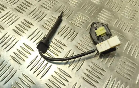 Hyundai Sonata Interior temperature sensor E218405