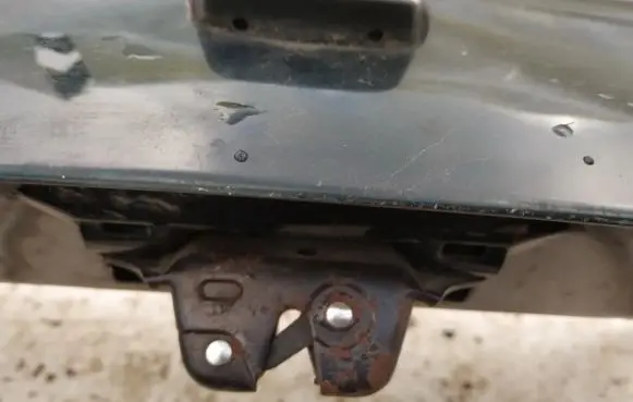Peugeot 406 Tailgate/trunk/boot lock/catch/latch