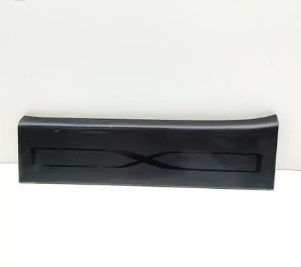Tesla Model X Rear sill trim cover 105318900F